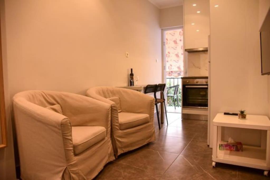 Ομορφο Διαμερισμα Apartment Atena Exterior foto